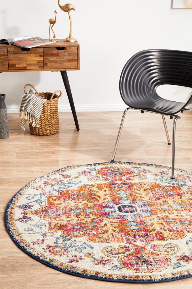 Evoke Carnival White Transitional Round Rug