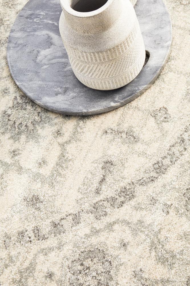 Evoke Winter White Transitional Round Rug